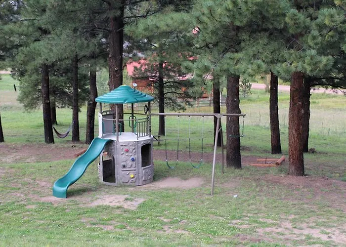 One-bedroom Perfect For Families On A In Greer, Arizona Holiday home Greer