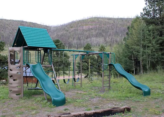 One-bedroom Perfect For Families On A In Greer, Arizona Holiday home